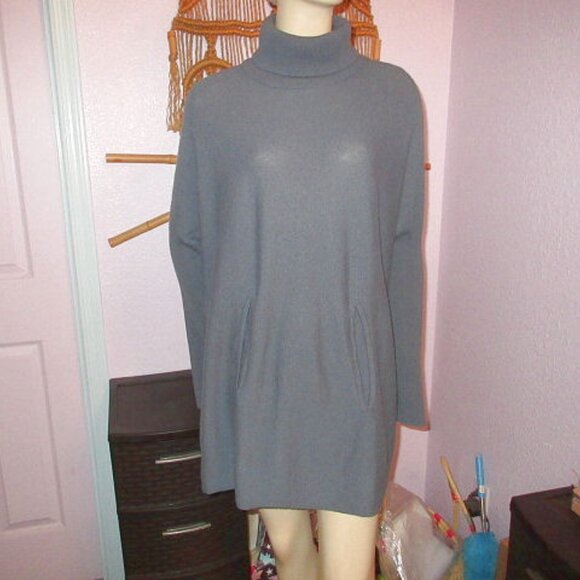 Garnet Hill Cashmere Wool Turtleneck Sweater Size S Pockets Oversized Tunic Soft - Picture 2 of 12